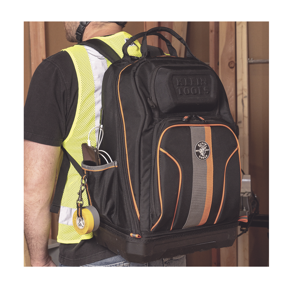 Mochila para Herramientas Extragrande Tradesman Pro™ con 40 Bolsillos y Puerto USB-C - Imagen 6