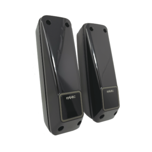 Fotocelda infrarroja XP20D (transmisor con receptor) / Alcance de hasta 20 metros / Uso en barreras y motores de acceso vehicular