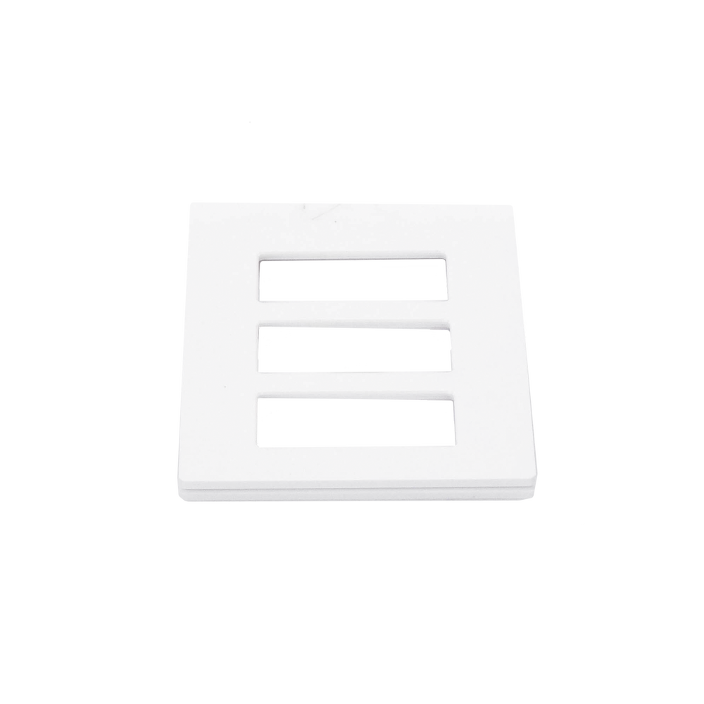Tapa Color Blanco para interruptor o dimmer Lutron, 3 gang, limpio y moderno - Imagen 2