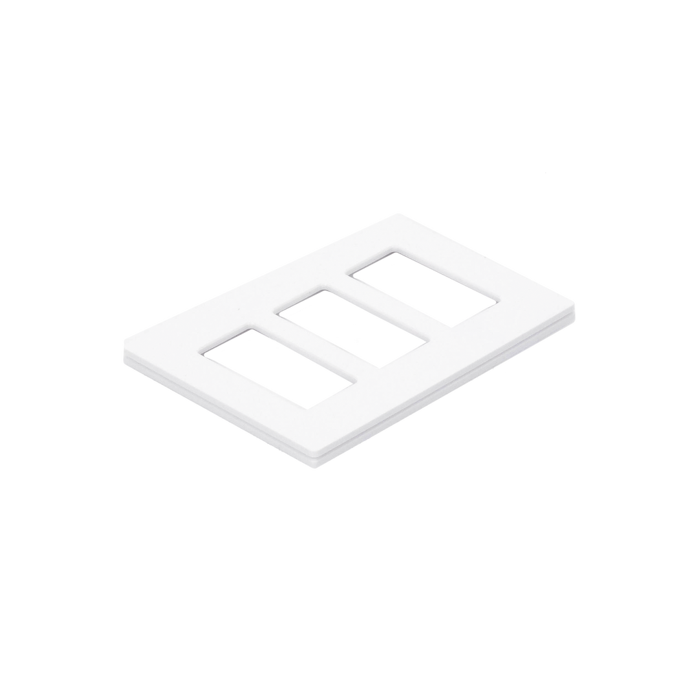 Tapa Color Blanco para interruptor o dimmer Lutron, 3 gang, limpio y moderno - Imagen 3