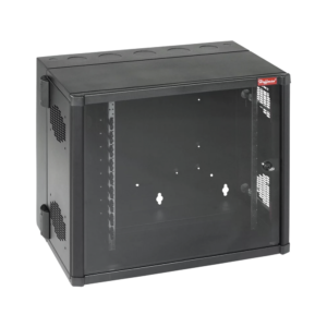 Gabinete AccessPlus de Montaje 26 UR en Pared de 19in, Rieles Numerados y Roscados #10-32, Puerta con Ventana de Seguridad, 700 mm de Ancho, 637 mm de Profundidad, Color Negro