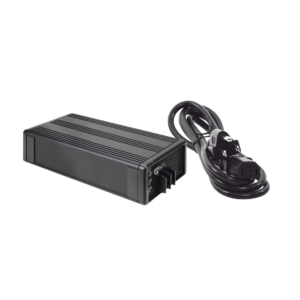 Cargador para Baterías de Plomo Ácido y Litio / 13.5A / 12V / Bancos de 55 a 180 Ah/ Con cable de alimentación