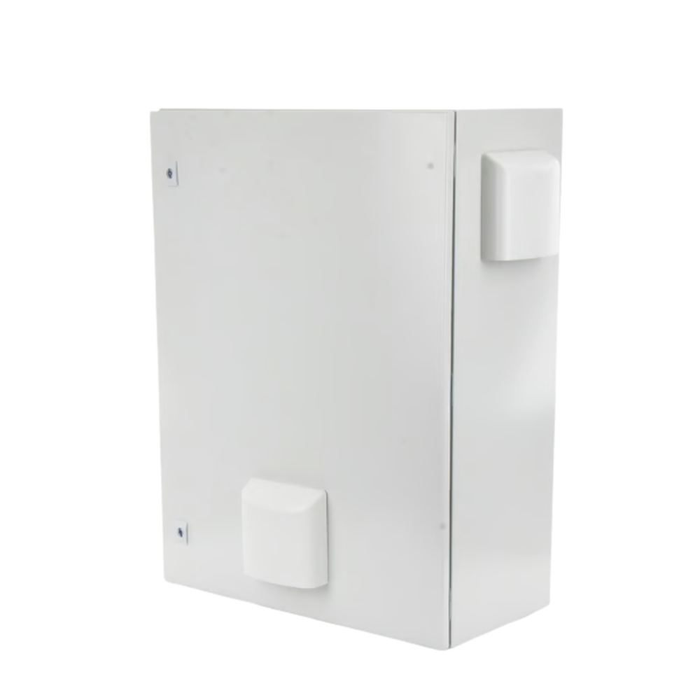 Gabinete Ventilado de Acero IP55 Uso en Exterior (600 x 800 x 300 mm) con Placa Trasera Interior Metálica y Compuerta Inferior Atornillable. Incluye Ventilador, Ventilas, filtros, Chapas y Llave T. - Imagen 4