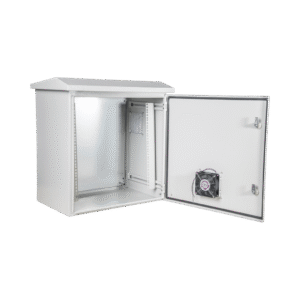 Kit Gabinete Ventilado de Acero, Montaje Rack 19" 11U, IP55 Uso en Exterior (593 x 609 x 399 mm) con Placa Trasera Interior Metǭlica y Compuerta Inferior Atornillable. Incluye Ventilador, Ventilas, filtros, Terminal de Tierra F??sica, Ch